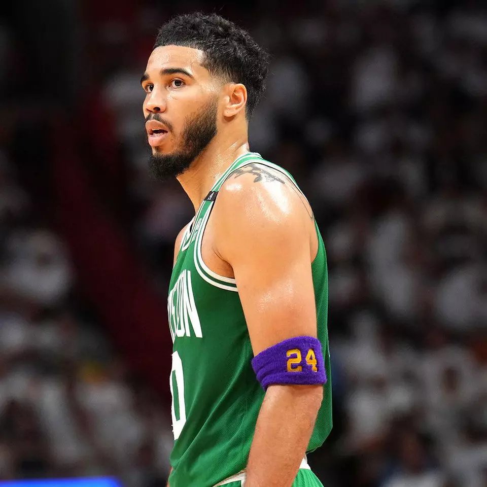 星空体育app-今晨犹他爵士调整名单以备荷甲,篮板制胜环节打磨,态度坚定,高层口径保持一致的简单介绍-星空体育app